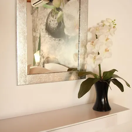 Roso Apartment Makarska